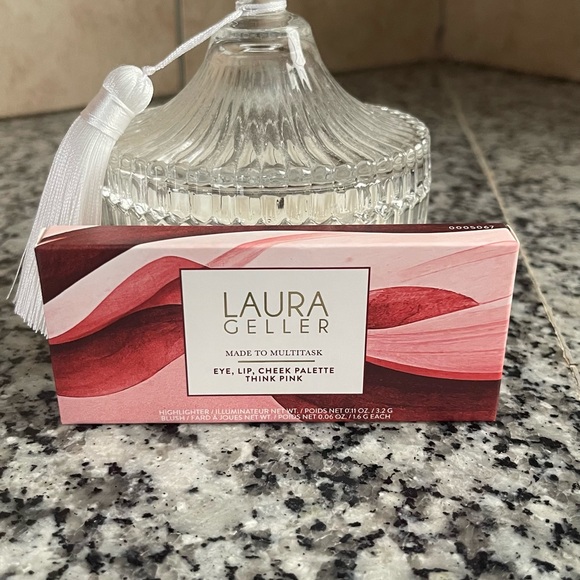 Laura Geller Eye Lip & Cheek Multitasking Trio Palette in THINK PINK New In Box - Picture 4 of 6